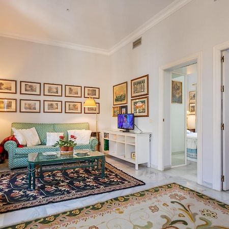 Holiday Apartment, 2 Pax, Historical Center Sevilla Bagian luar foto