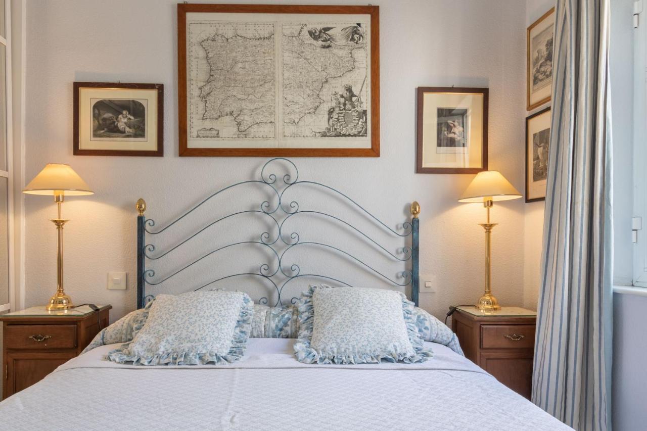 Holiday Apartment, 2 Pax, Historical Center Sevilla Bagian luar foto
