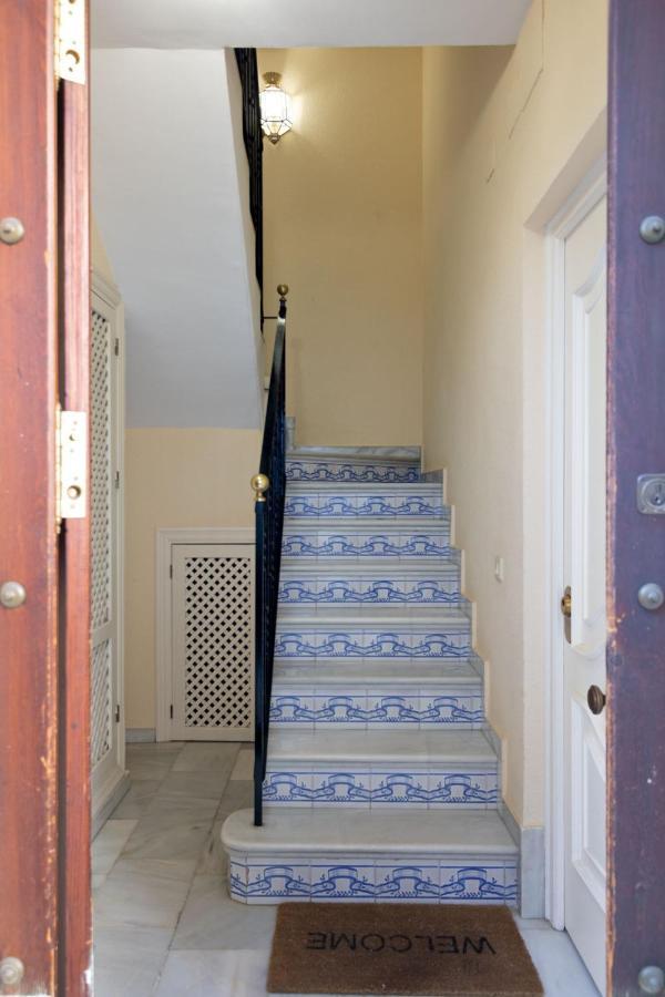 Holiday Apartment, 2 Pax, Historical Center Sevilla Bagian luar foto